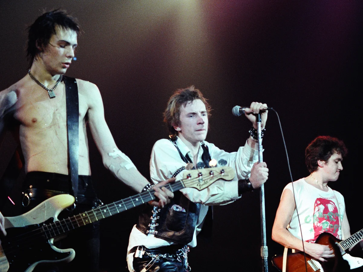 Sex Pistols live in concert